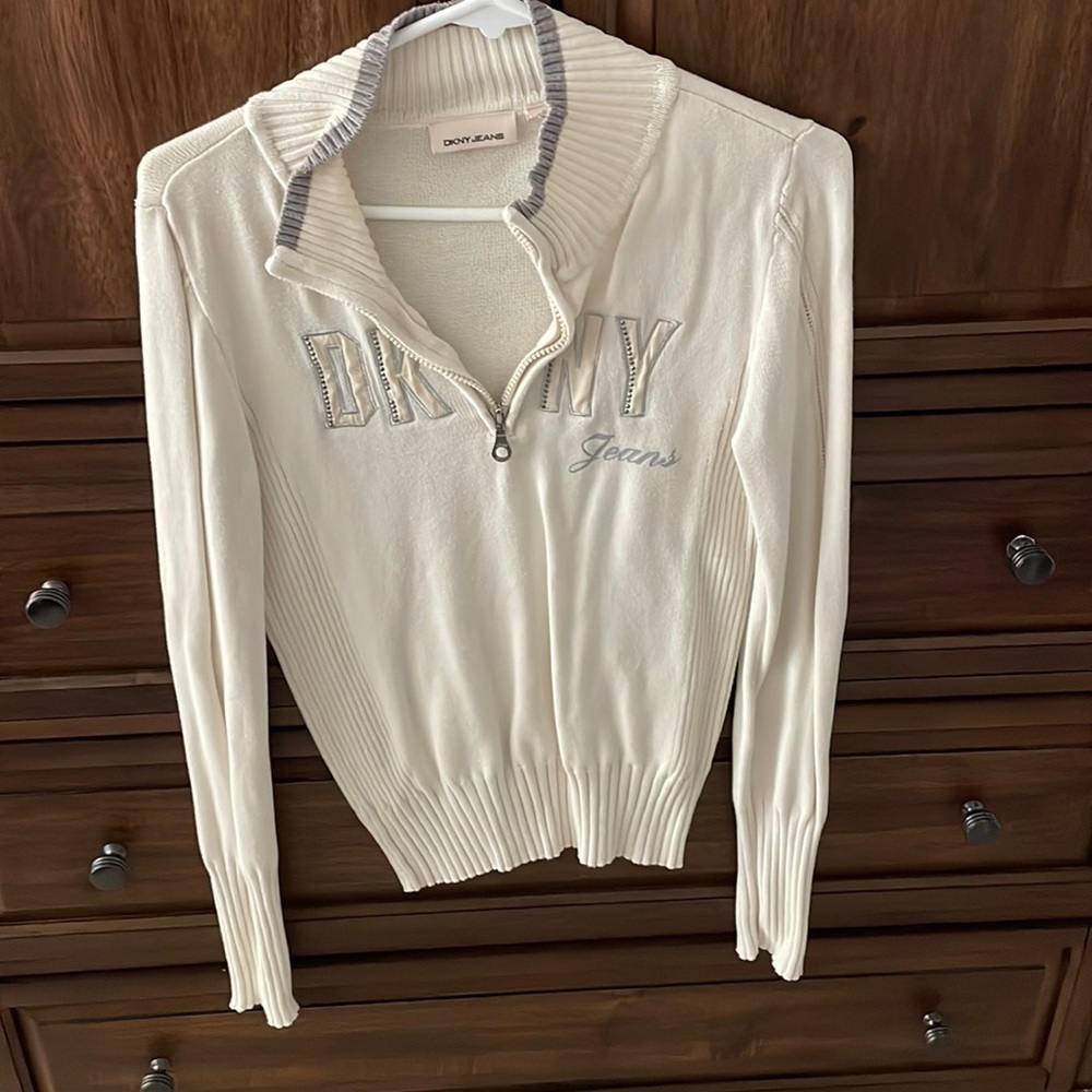DKNY sweater